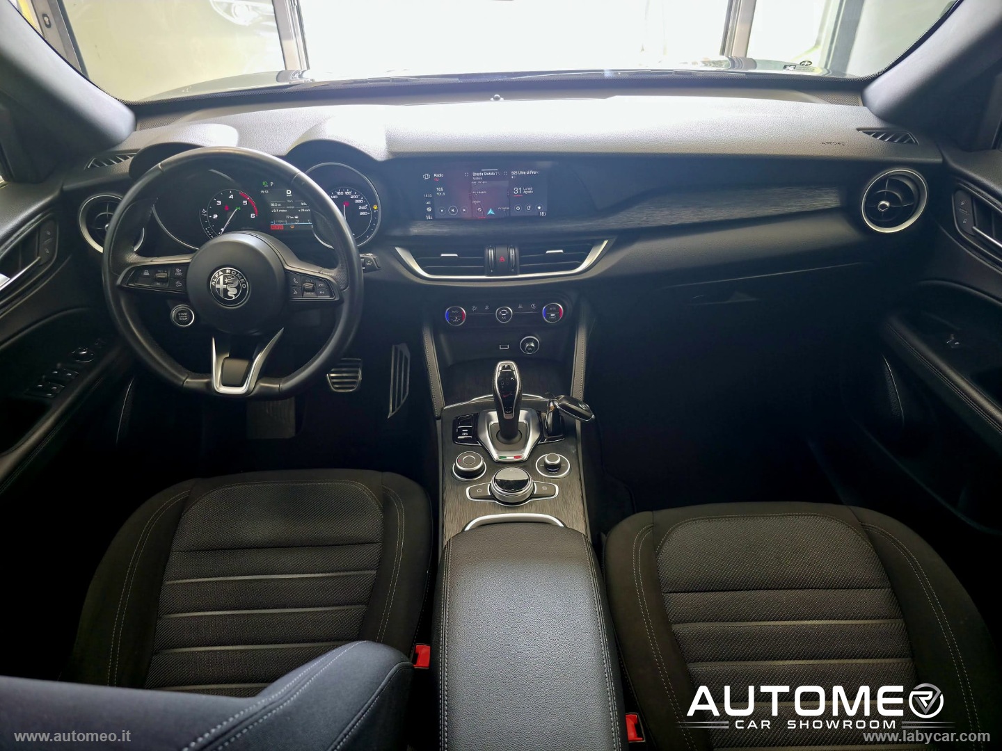 Stelvio 2.2 T.diesel 190 CV AT8 Q4 Bus. - immagine 14