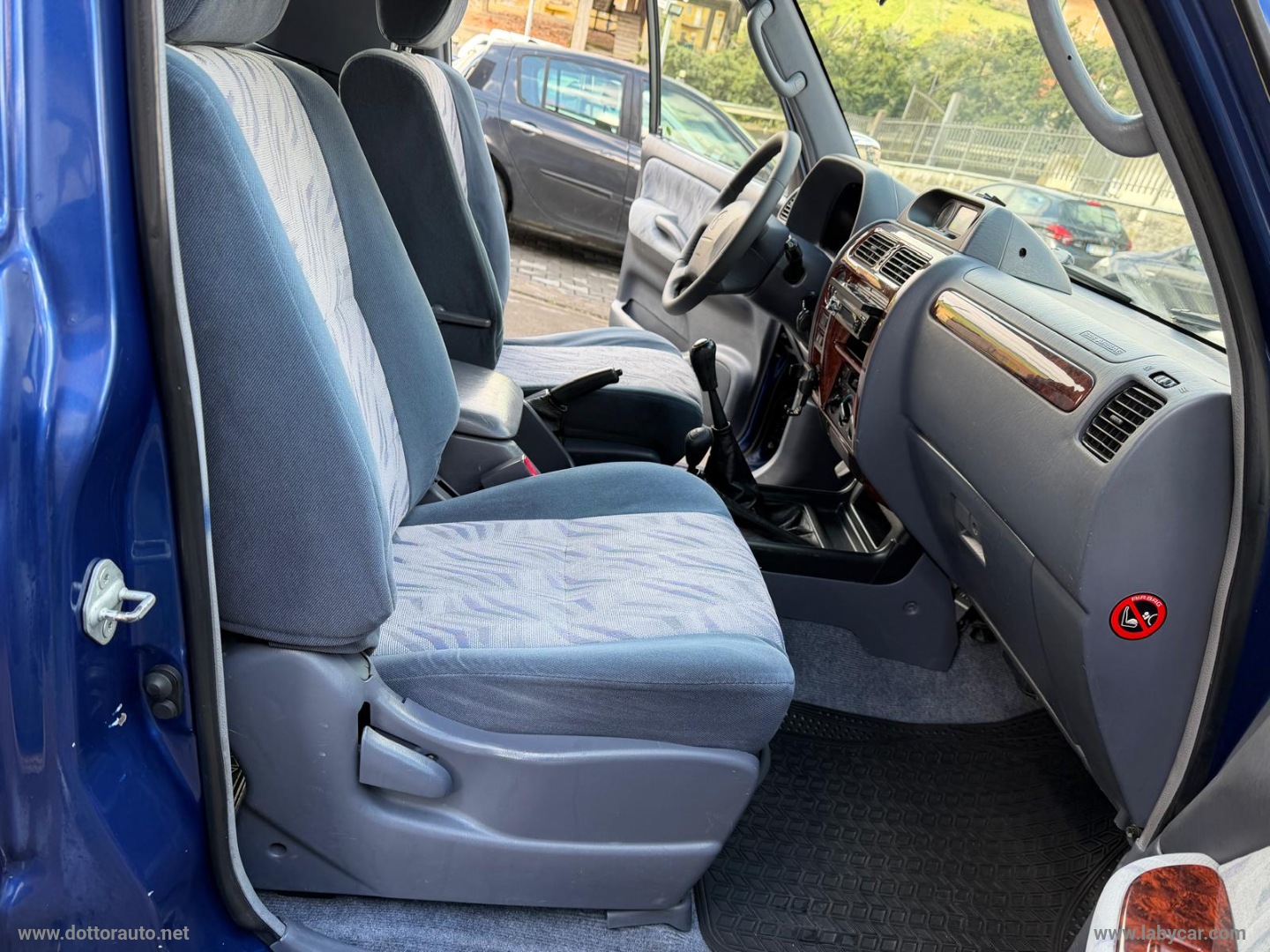 Land Cruiser 3.0 TD 3p. KZJ90 GX - immagine 14
