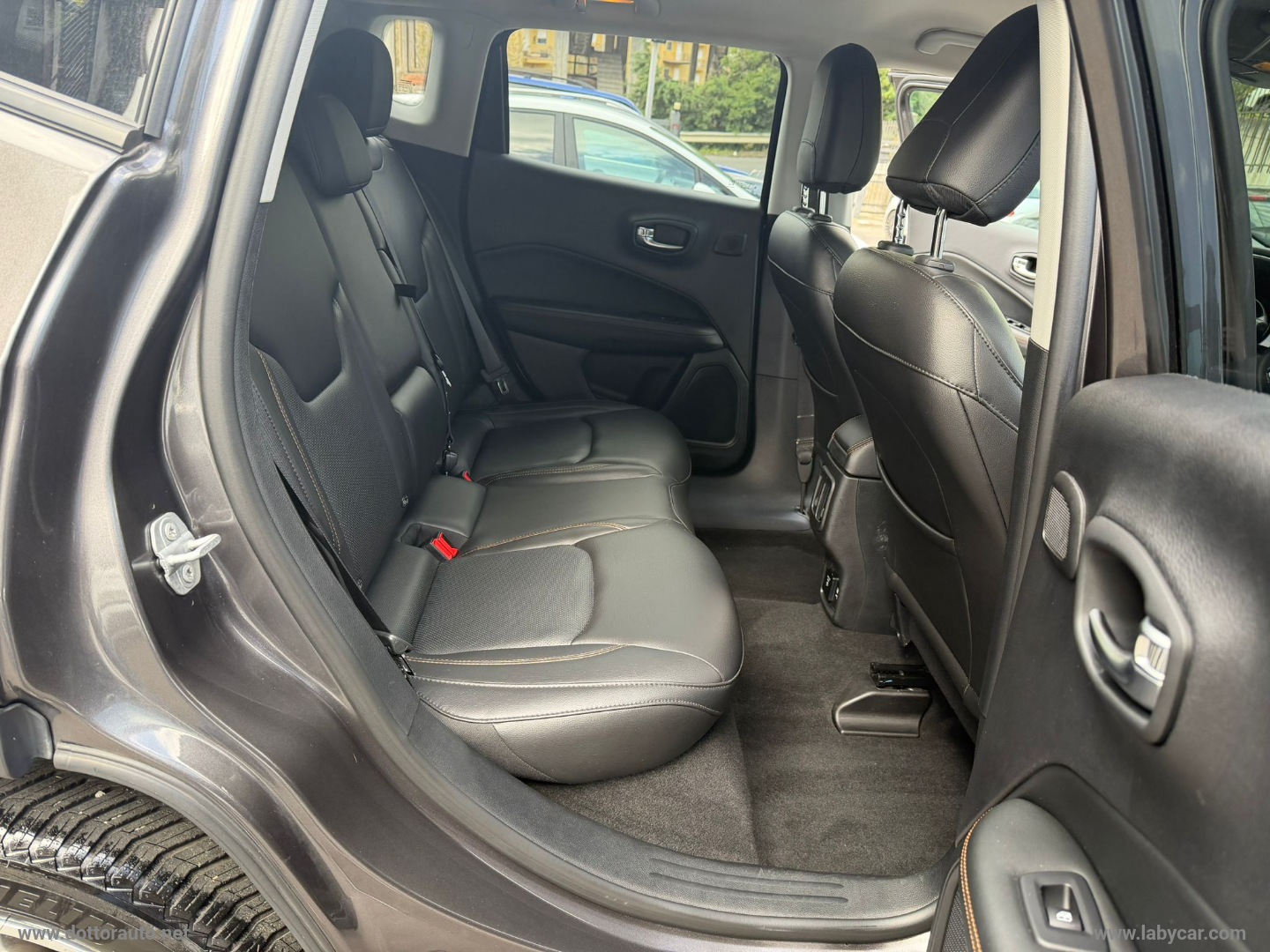 Compass 2.0 Mjt II aut. 4WD Limited - immagine 14