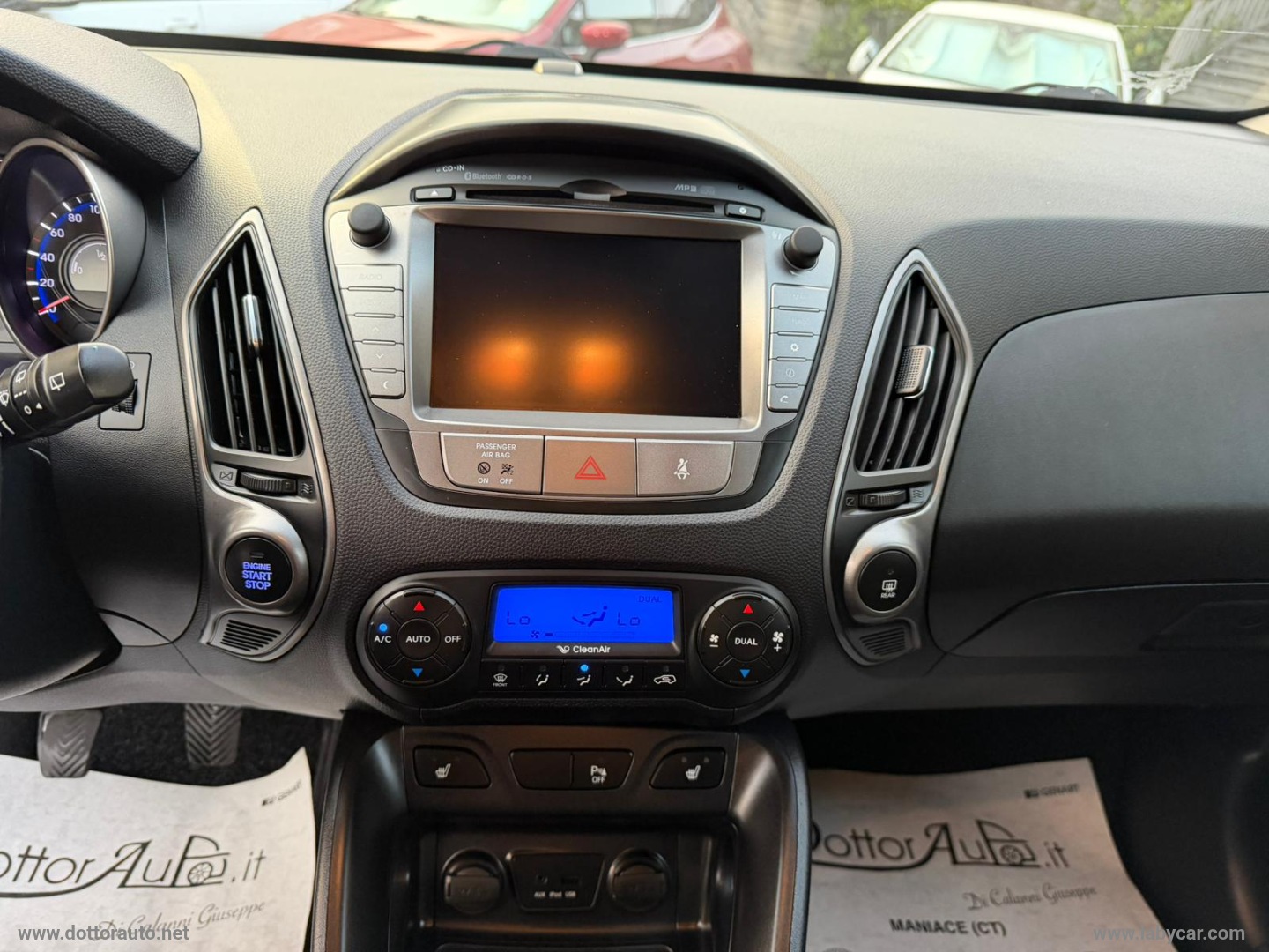 ix35 1.7 CRDi 2WD Xpossible - immagine 14