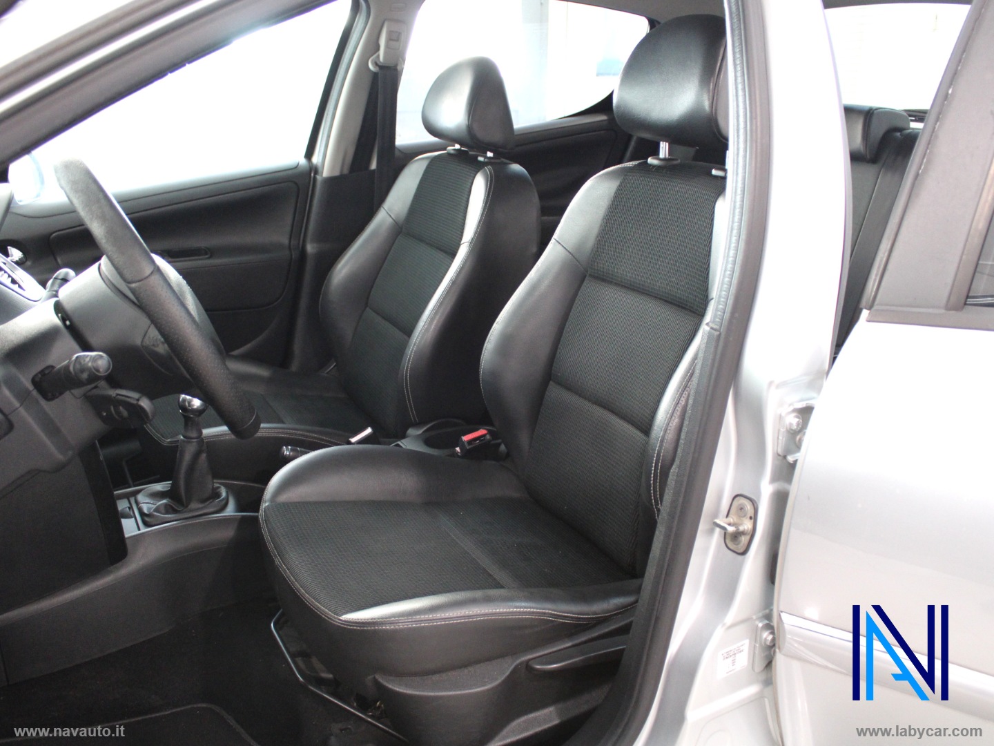 207 1.6 8V HDi 93 CV 5p. Allure - immagine 14
