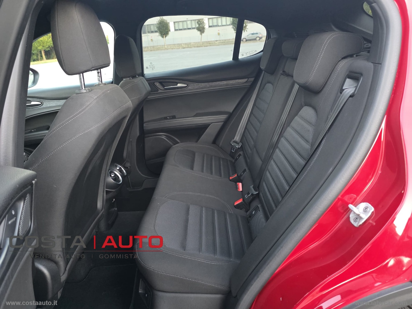 Stelvio 2.2 T.d. 160CV AT8 RWD SUPER - immagine 14