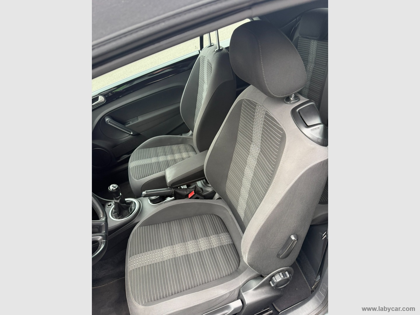 Maggiolino Cabrio 1.4 TSI Sport - immagine 14