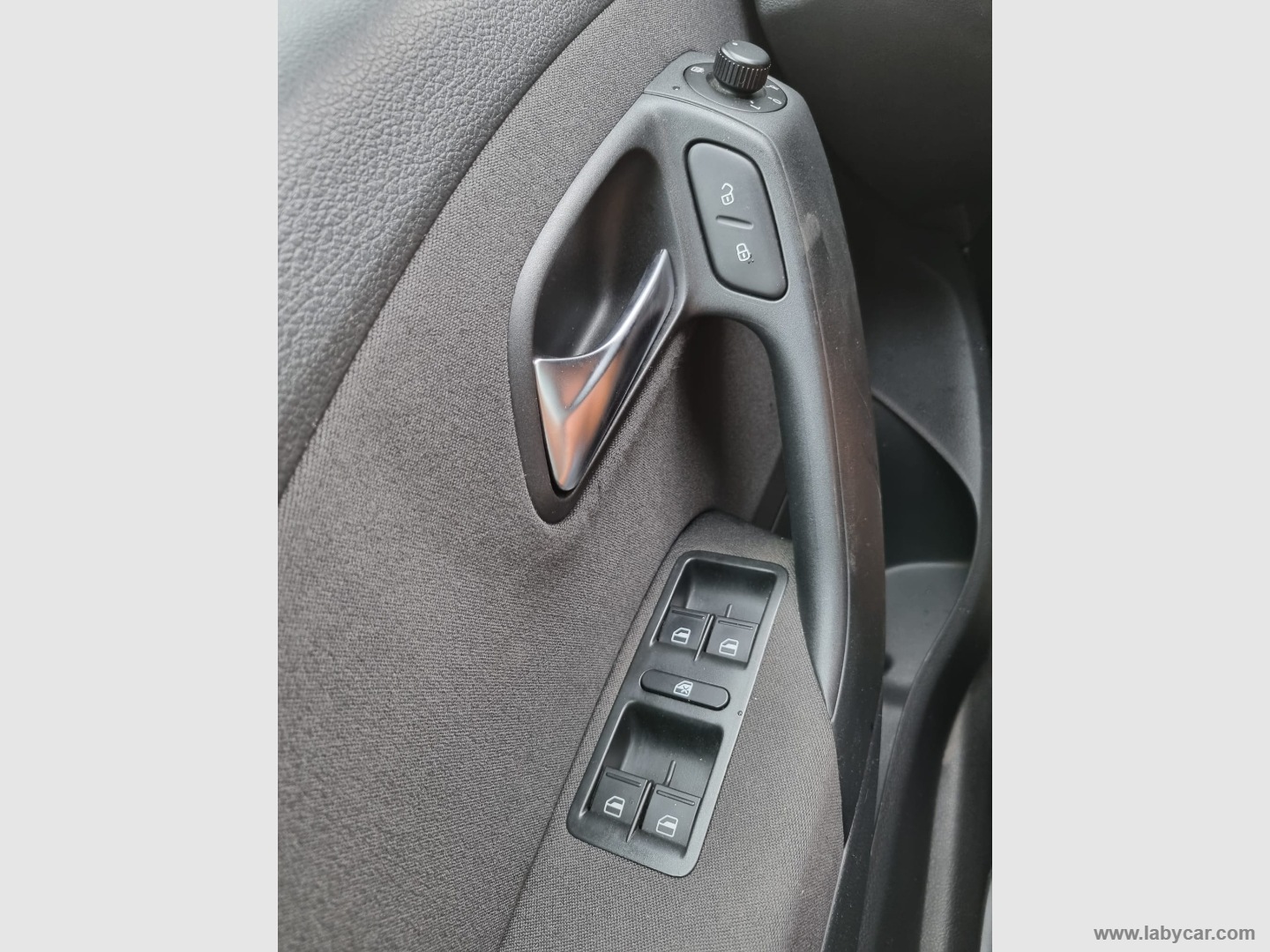 Polo 1.2 70 CV 5p. Comfortline - immagine 14