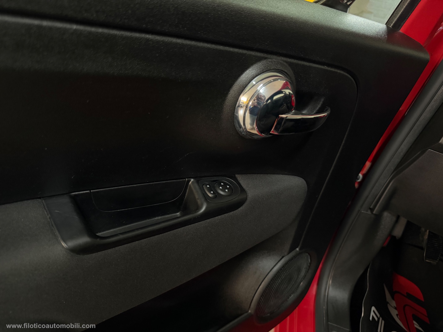500 1.0 Hybrid CARPLAY  | NAVI - immagine 15