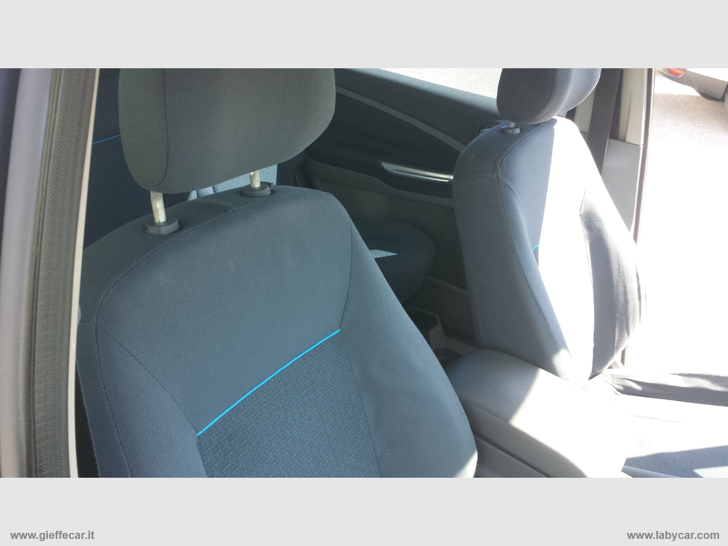 S-Max+ 2.0 TDCi 140 CV - immagine 15