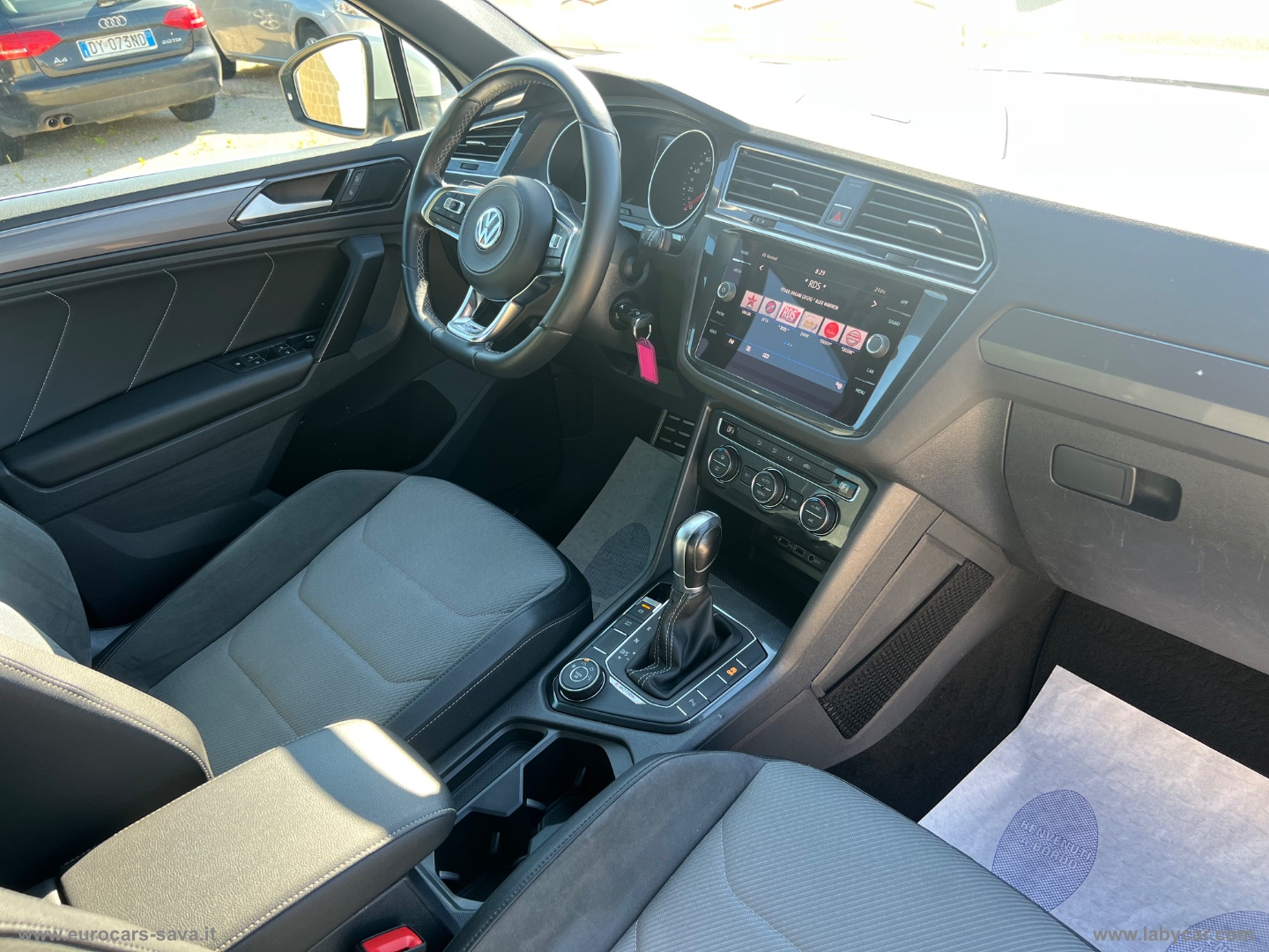 Tiguan 2.0 TDI DSG 4MOTION Sport BMT R-LINE - immagine 15