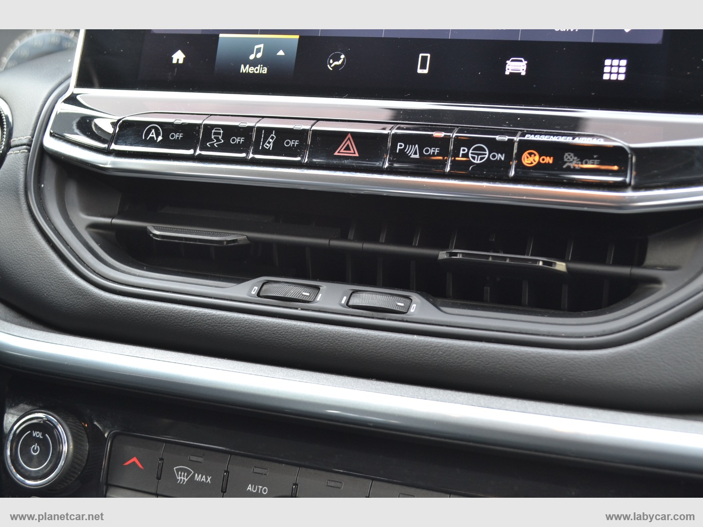 Compass 1.6 Mjt II 2WD Limited - immagine 15