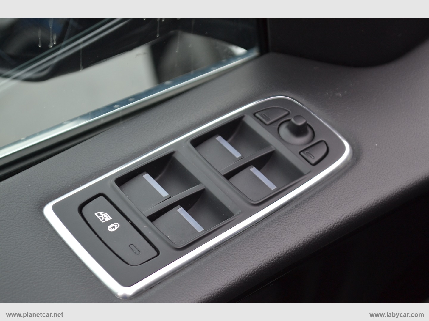 F-Pace 2.0 D 180 CV AWD aut. Prestige - immagine 15