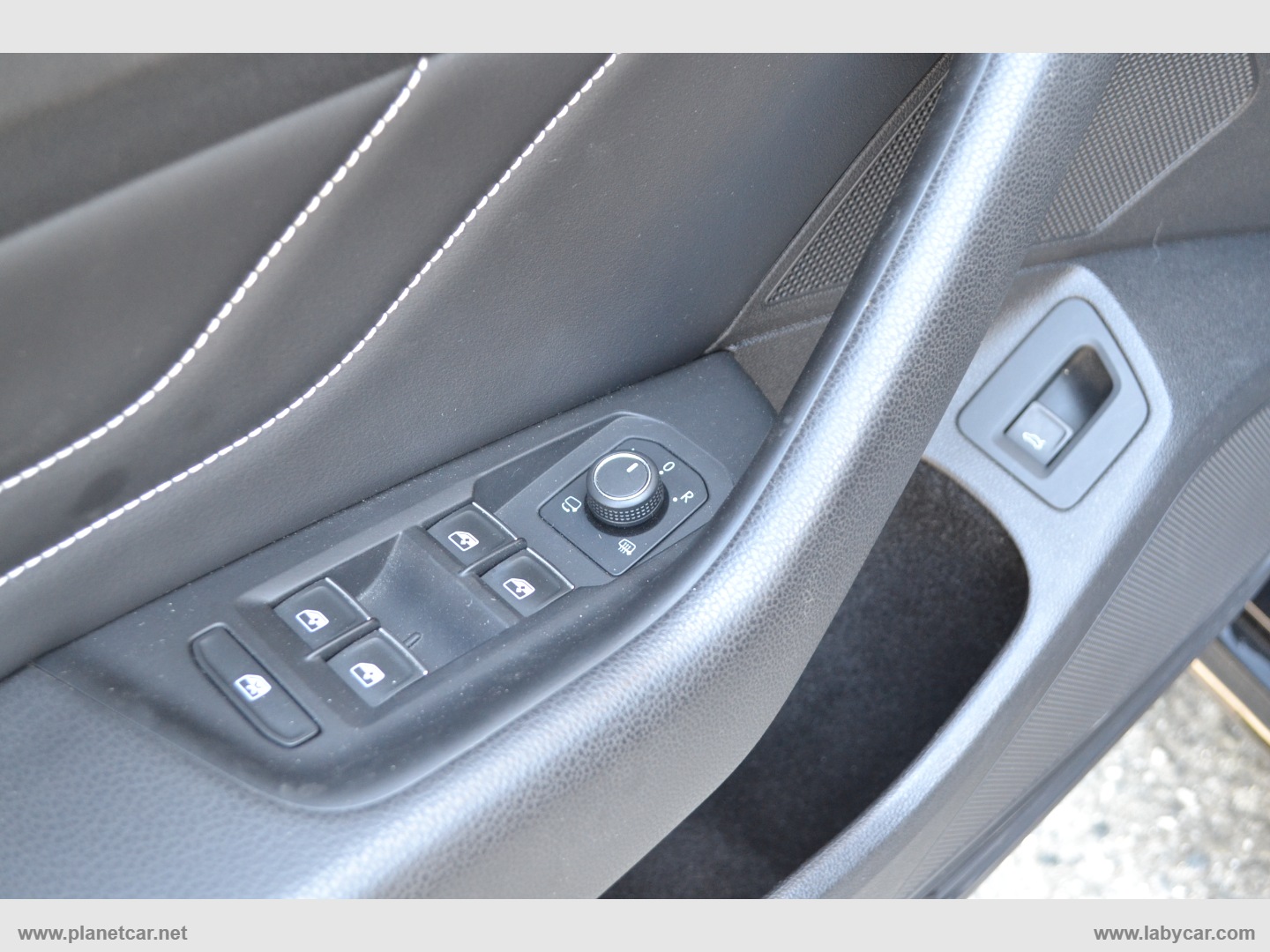 Passat Var. 2.0 TDI 200 4MOT. DSG Exec. - immagine 15