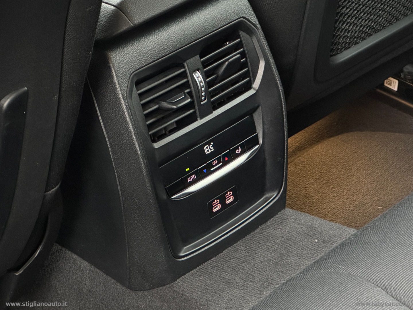 320d 48V Touring - immagine 15