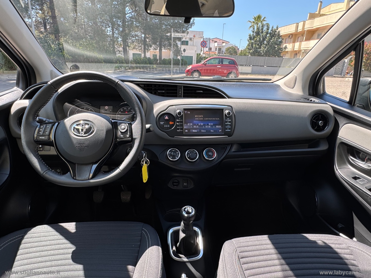 Yaris 1.0 72 CV 5p. Active - immagine 15