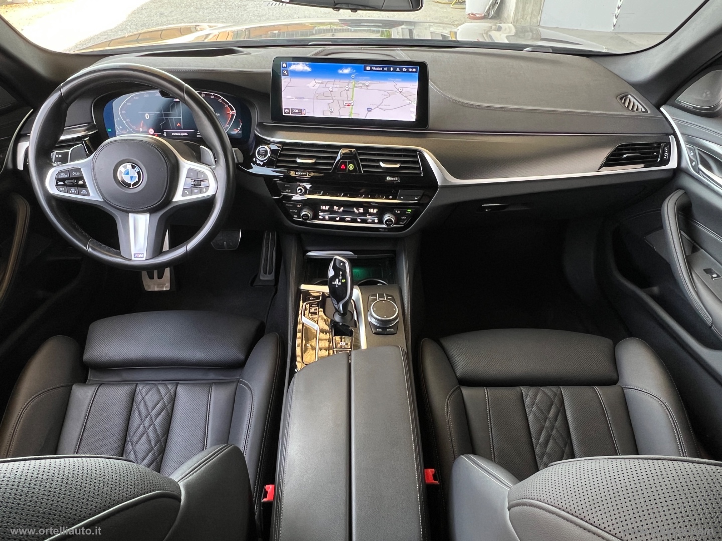 530d 48V xDrive Touring Msport M SHADOW LINE+TETTO APR. - immagine 15