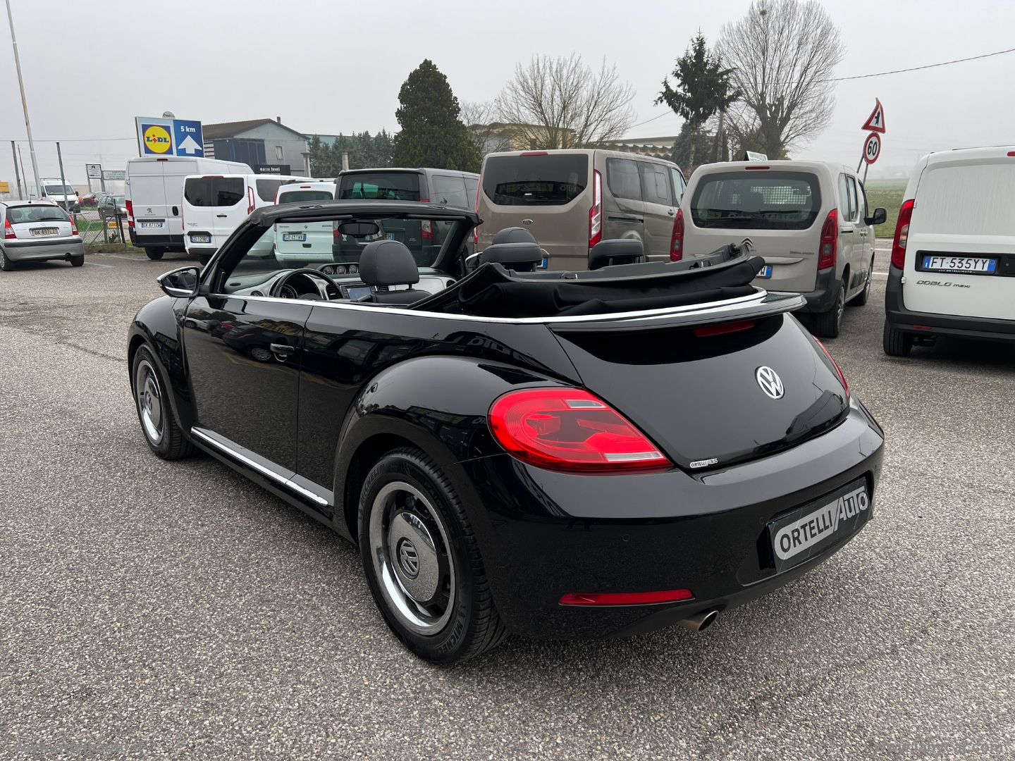 Maggiolino Cabrio 1.2 TSI Design BMT - immagine 15