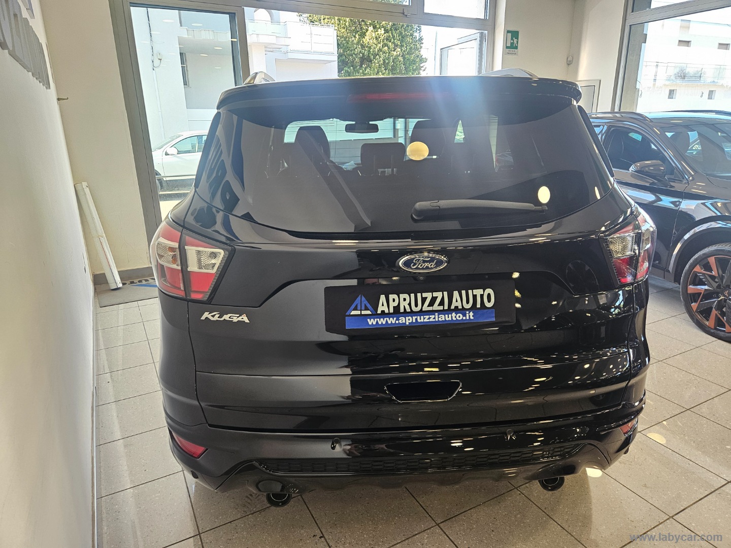 Kuga 2.0 TDCI 120CV S&S 2WD Pow.ST-Line - immagine 15