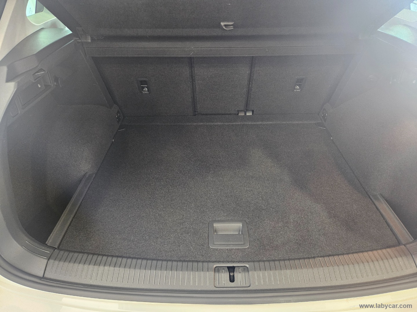 Tiguan 1.6 TDI Business BMT - immagine 15