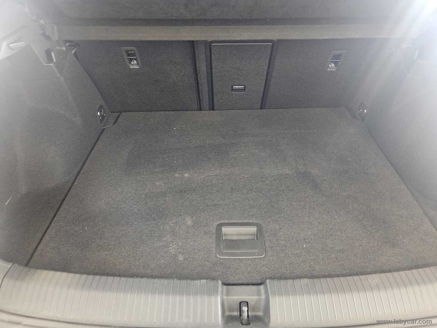 T-Roc 1.0 TSI R-Line - immagine 15