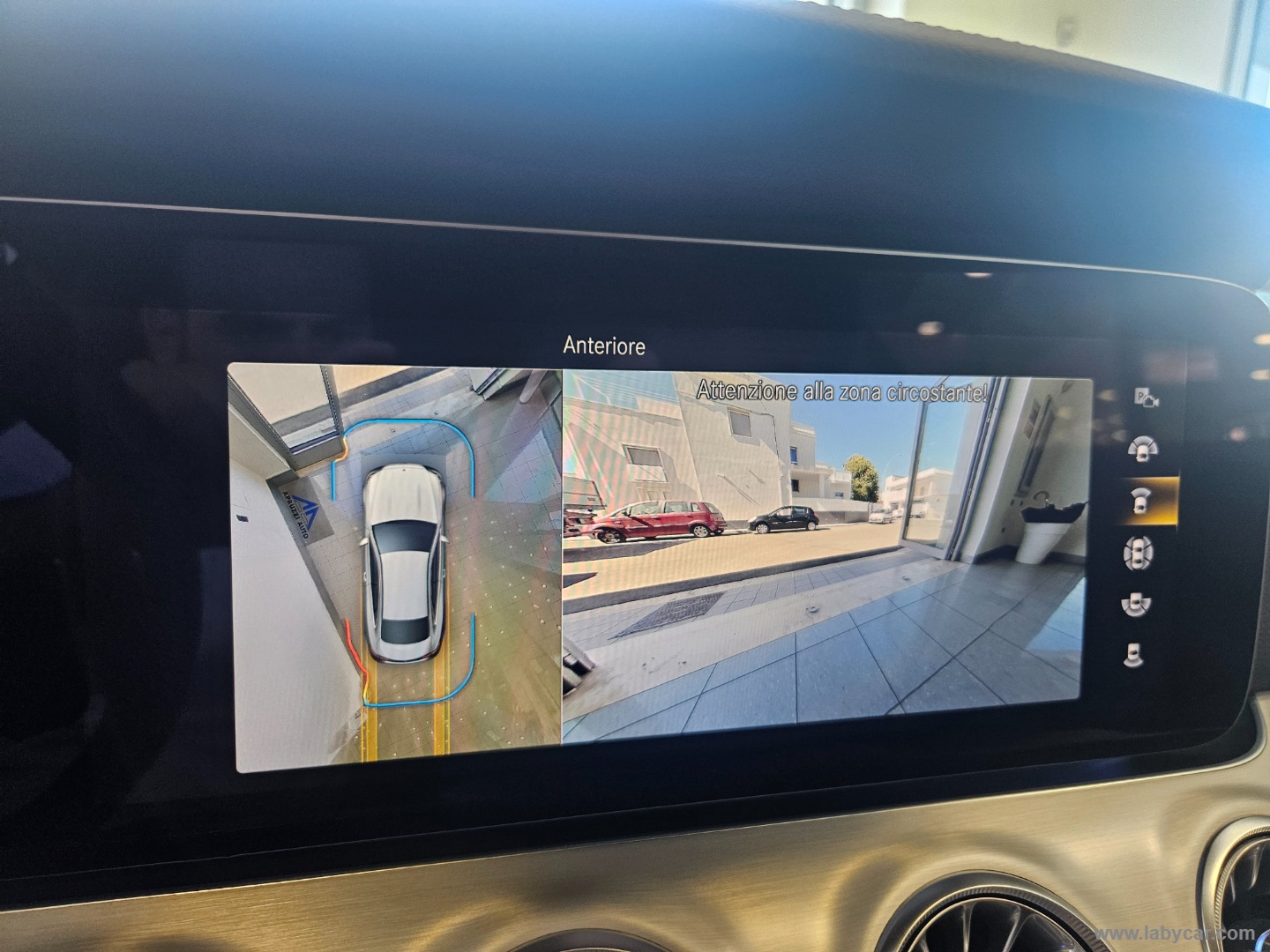 E 300 d Auto 4Matic Mild hybr. Prem. Pl. - immagine 15