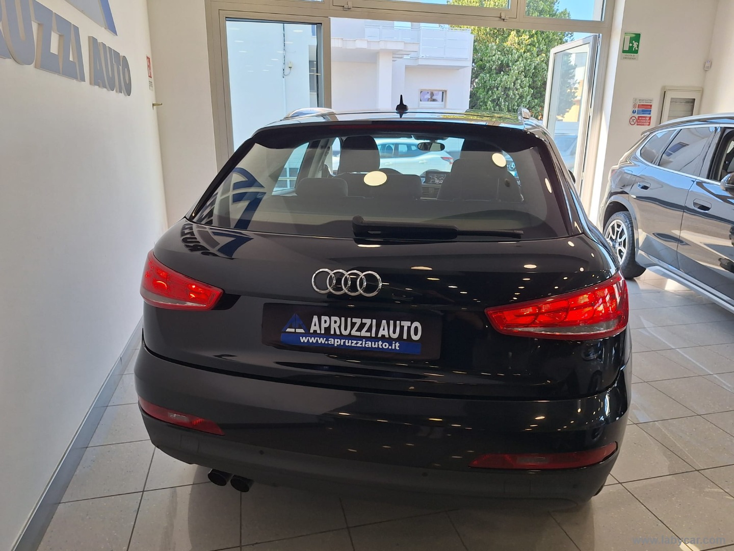 Q3 2.0 TDI Business - immagine 15