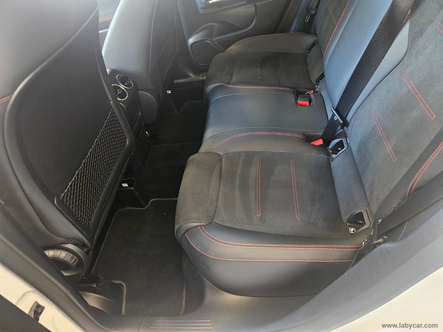 GLA 200 d Automatic Premium - immagine 15