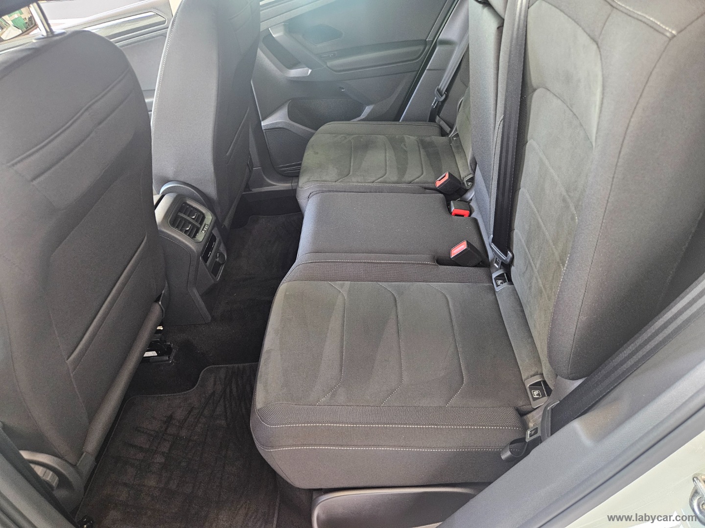 Tiguan 2.0 TDI 150CV SCR DSG Elegance - immagine 15