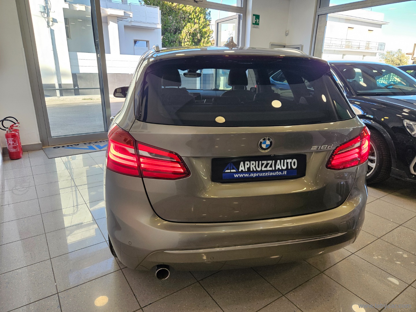 218 D ACTIVE TOURER LUXURY AUT. - immagine 15