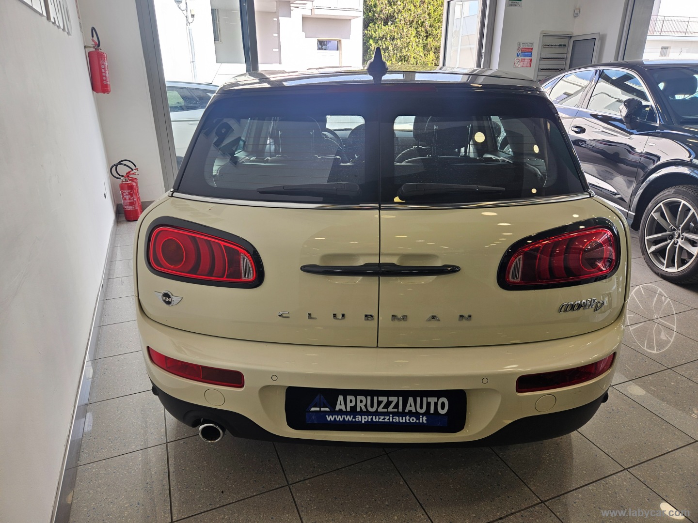 Mini Cooper D Business Clubman Aut. - immagine 15