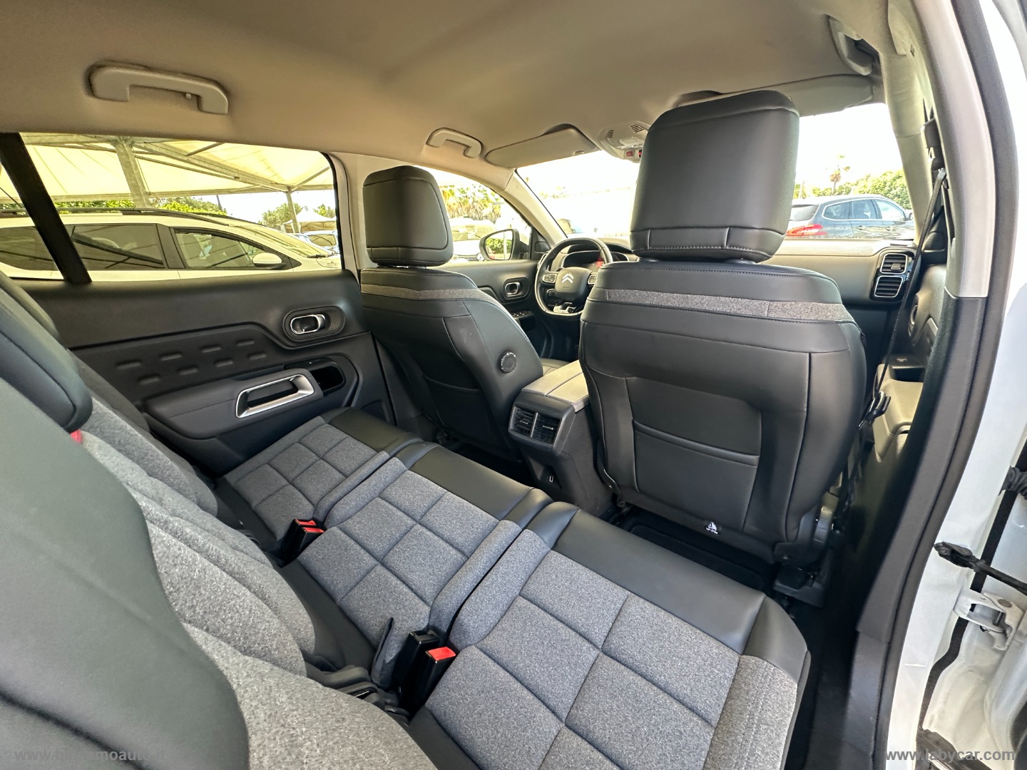C5 Aircross BlueHDi 130 S&S EAT8 Shine - immagine 15