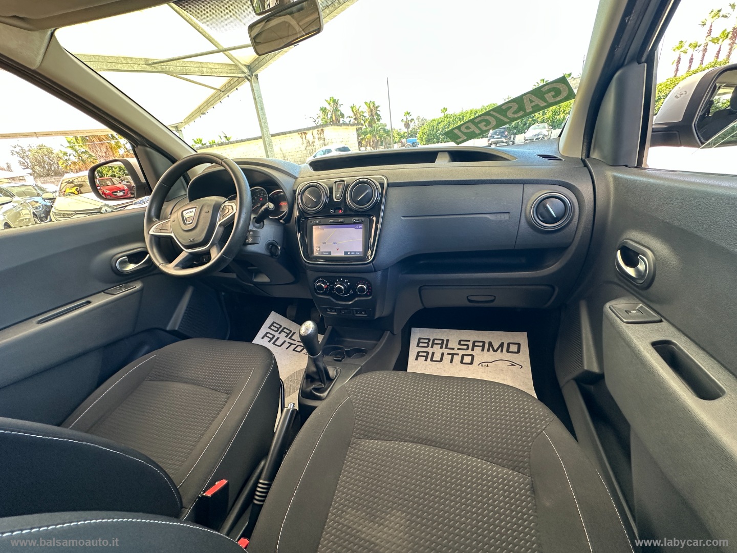 Dokker 1.6 8V 100 CV S&S GPL Essential - immagine 15