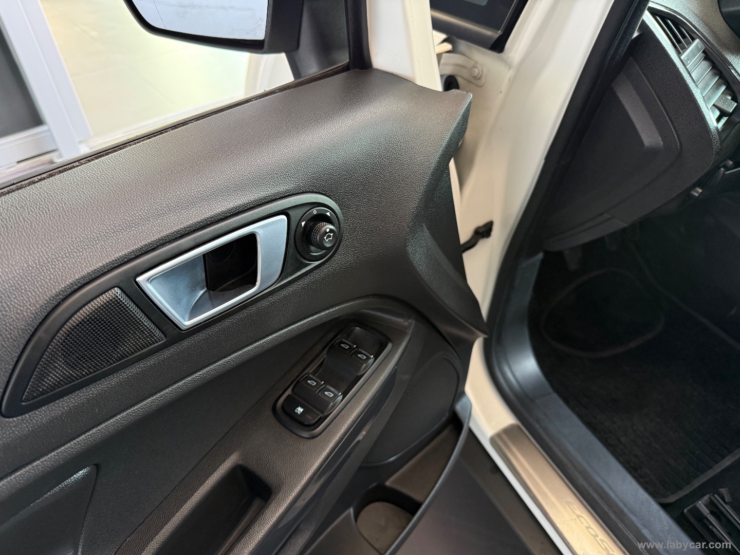 EcoSport 1.5 TDCi 95 CV Titanium - immagine 15