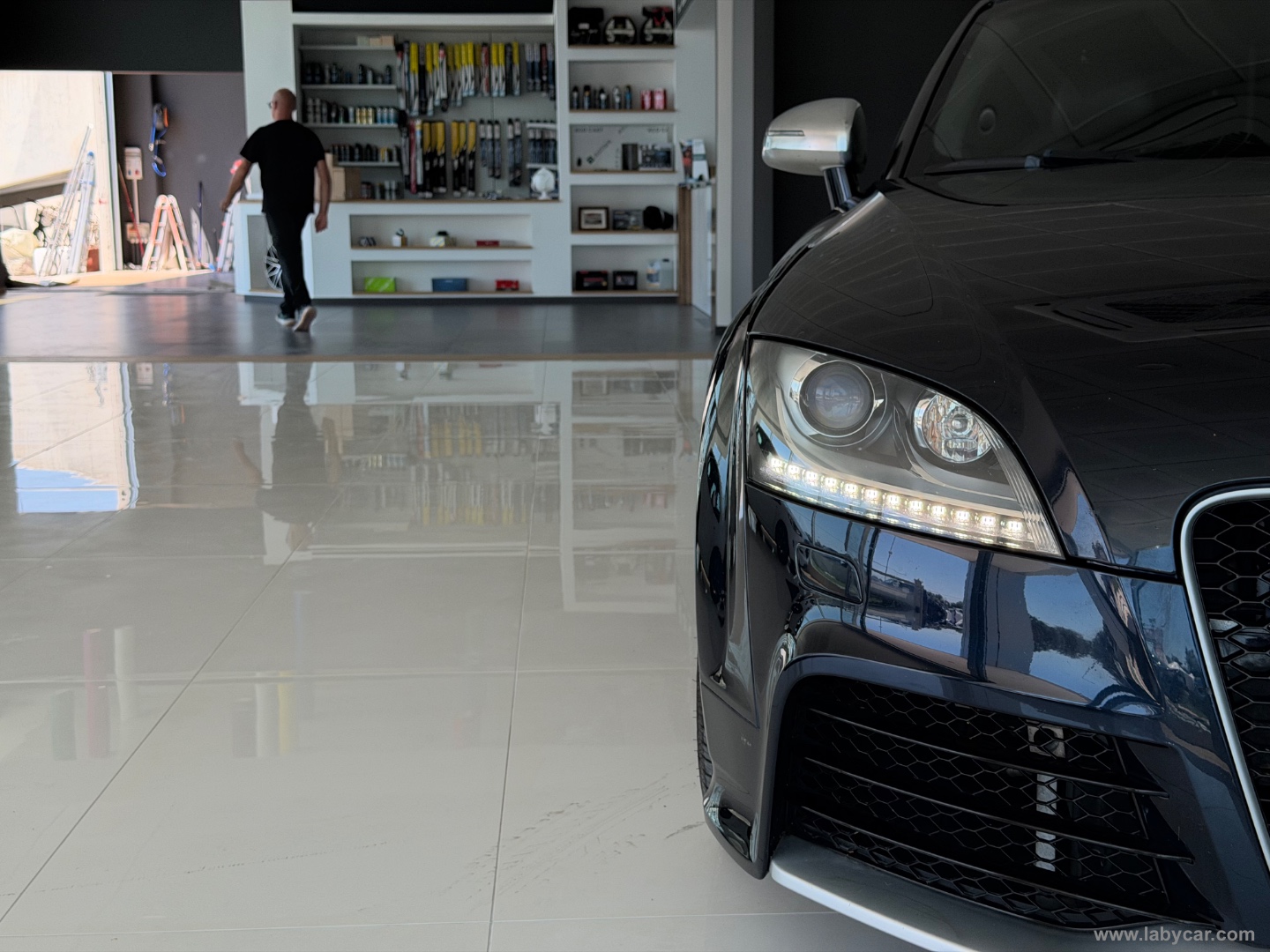 TT Coupé 2.0 TDI quattro - immagine 15