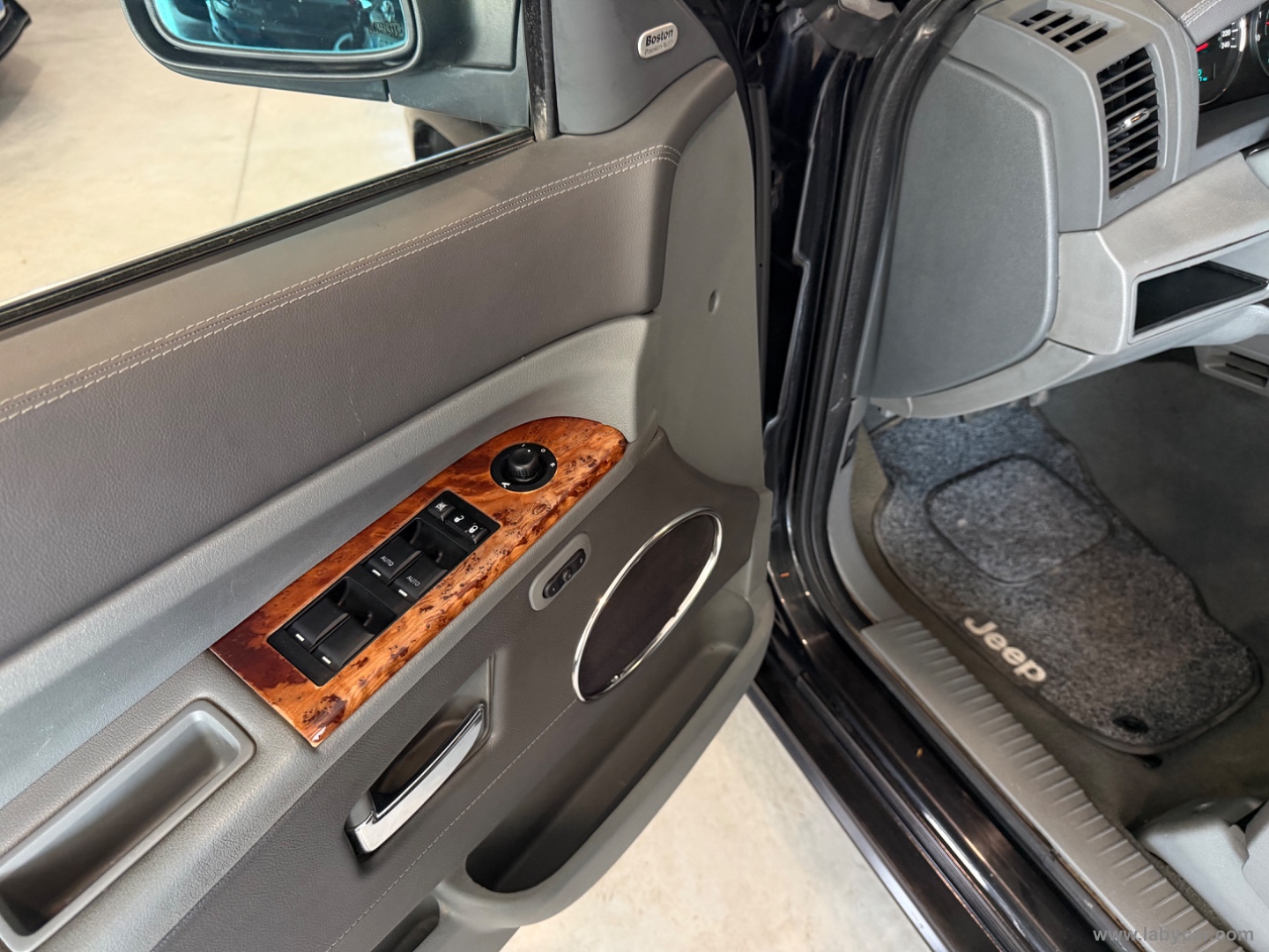 Grand Cherokee 3.0 CRD DPF Limited - immagine 15