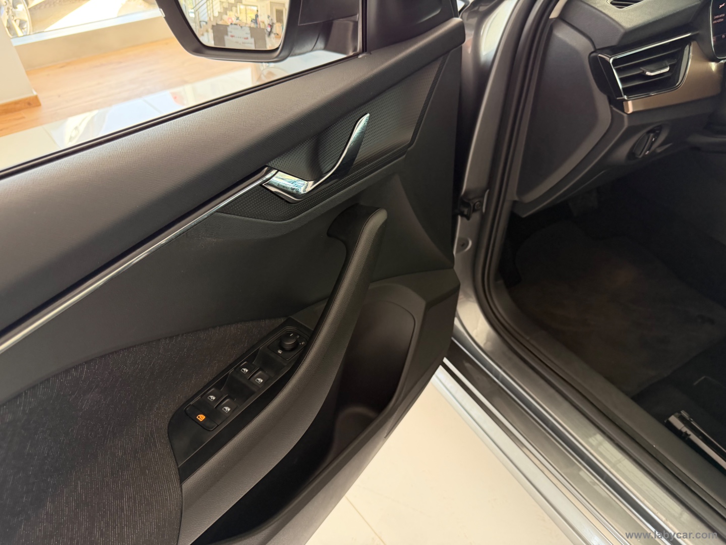 Kamiq 1.0 TSI 110 CV DSG Style - immagine 15