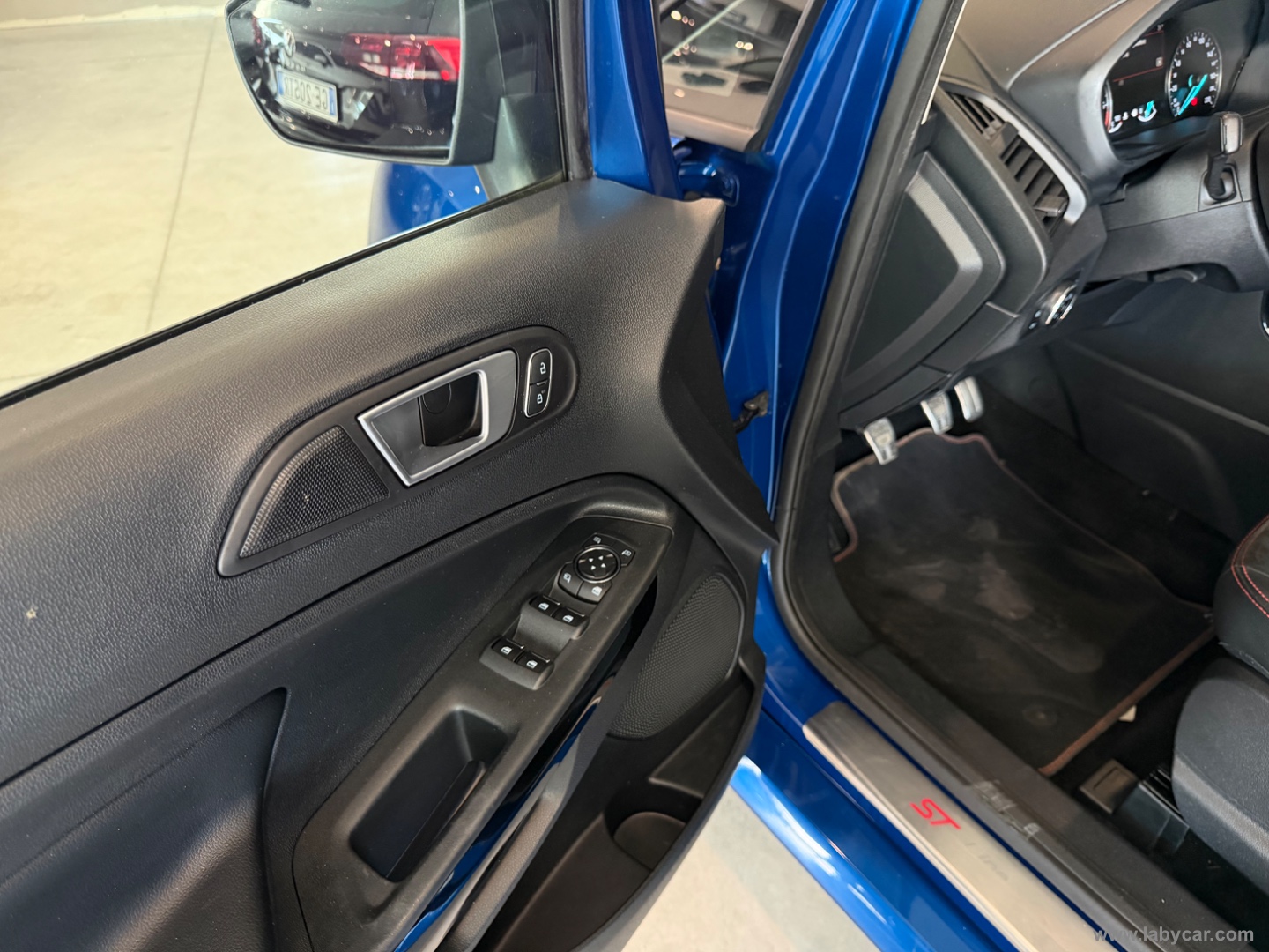 EcoSport 1.5 TDCi 100 CV S&S ST-Line - immagine 15