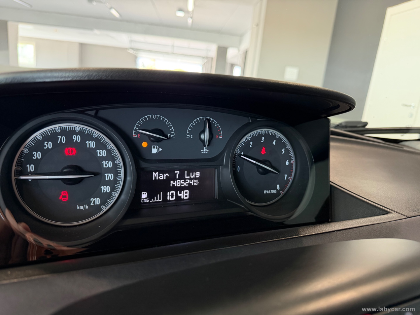 Ypsilon 0.9 T.Air 85CV 5p.Met.Ec.Silver - immagine 15