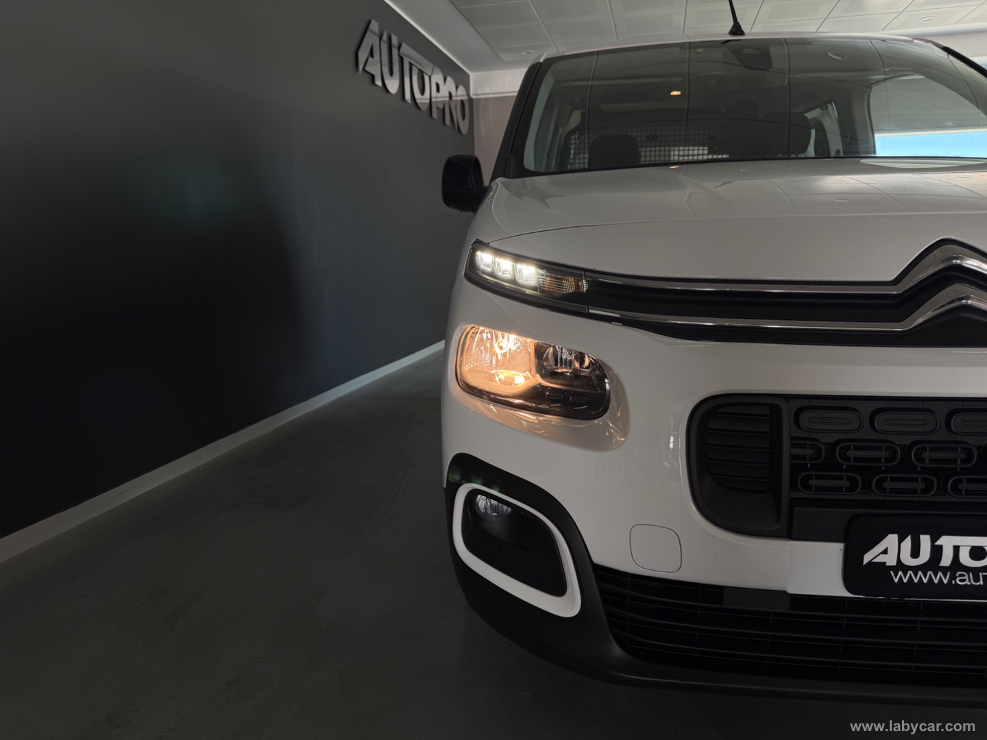 Berlingo BlueHDi 130 S&S Combi Feel - immagine 15