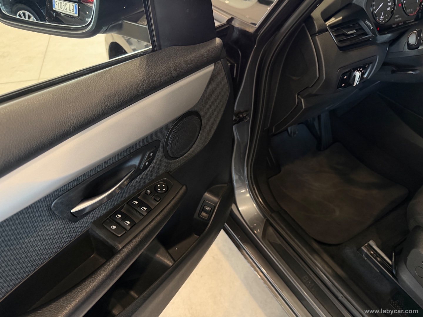 216d Active Tourer Business - immagine 15