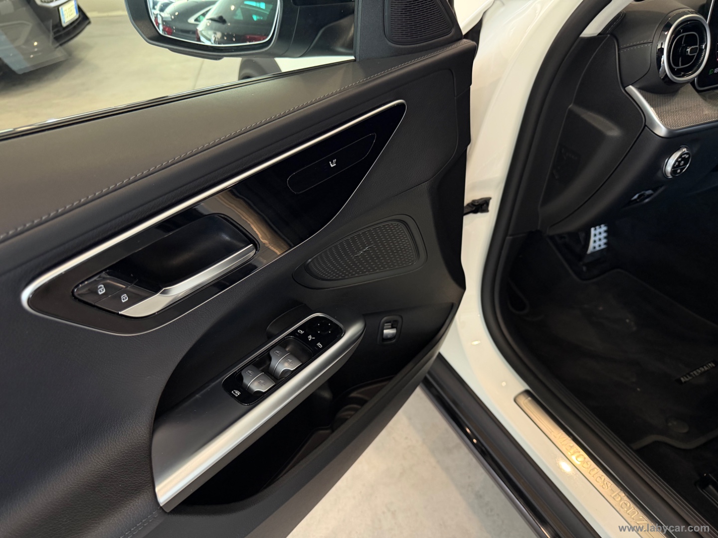 C 220 d Mild hybrid 4M Prem. All-Terrain - immagine 15
