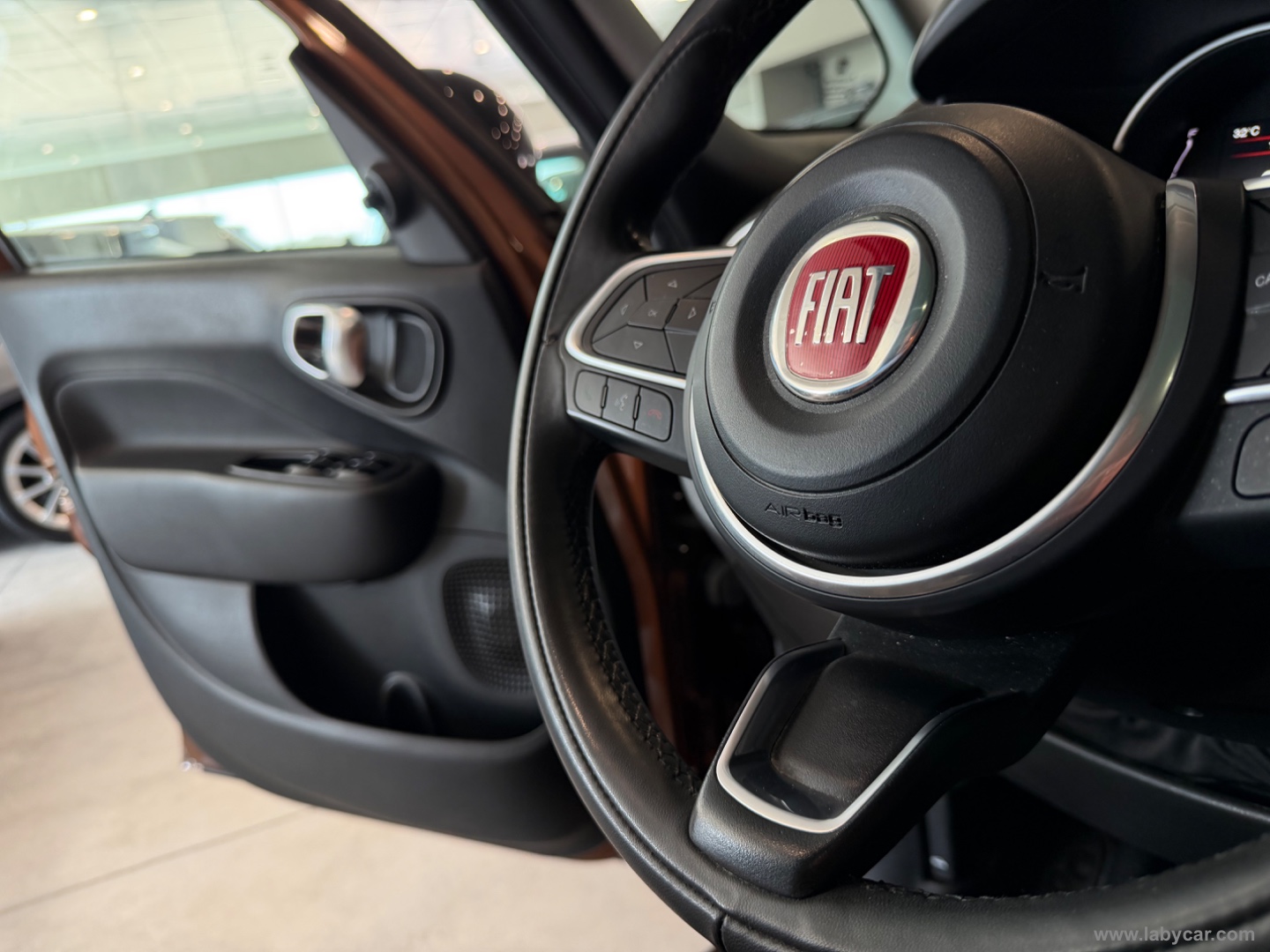 500L 1.4 T-Jet 120 CV GPL Lounge - immagine 15