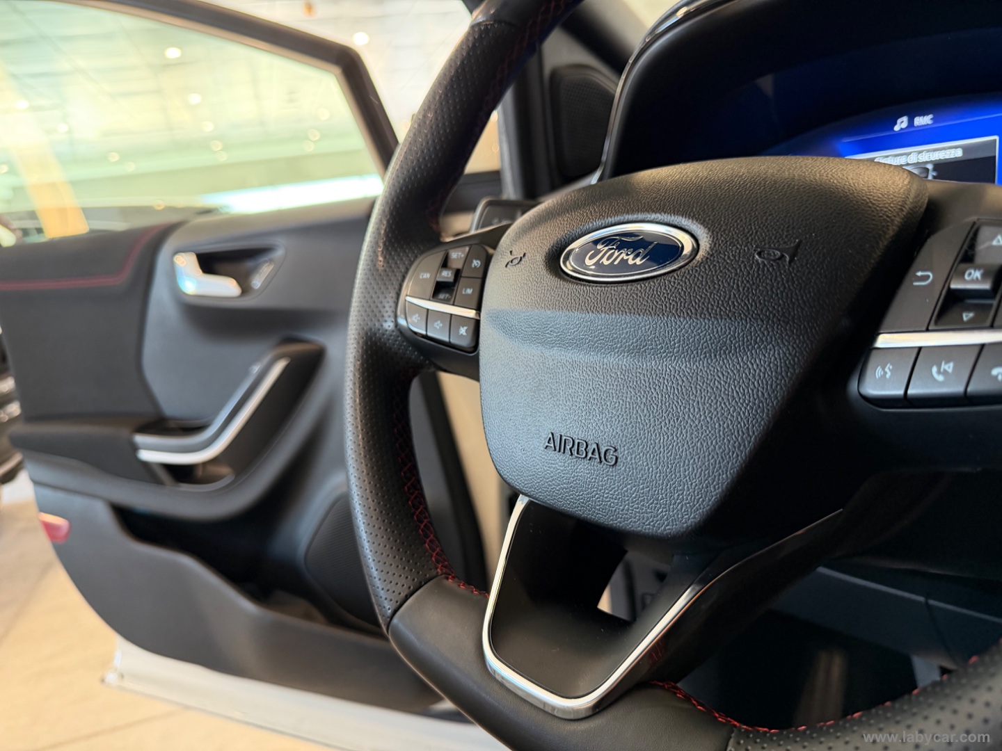 Puma 1.0 EcoBoost Hyb. 125 CV ST-L. - immagine 15