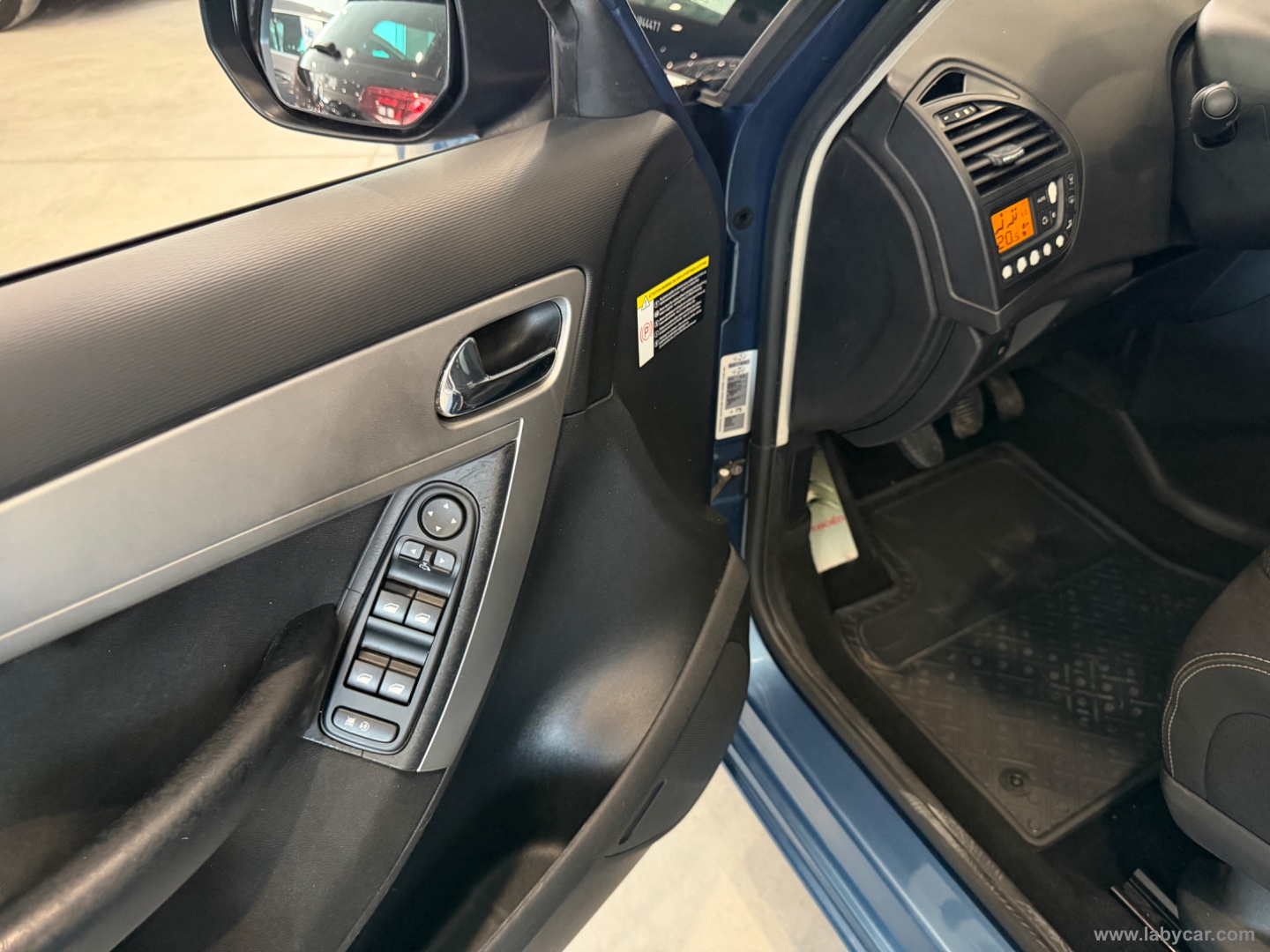 C4 Picasso 1.6 HDi 110 Business - immagine 15