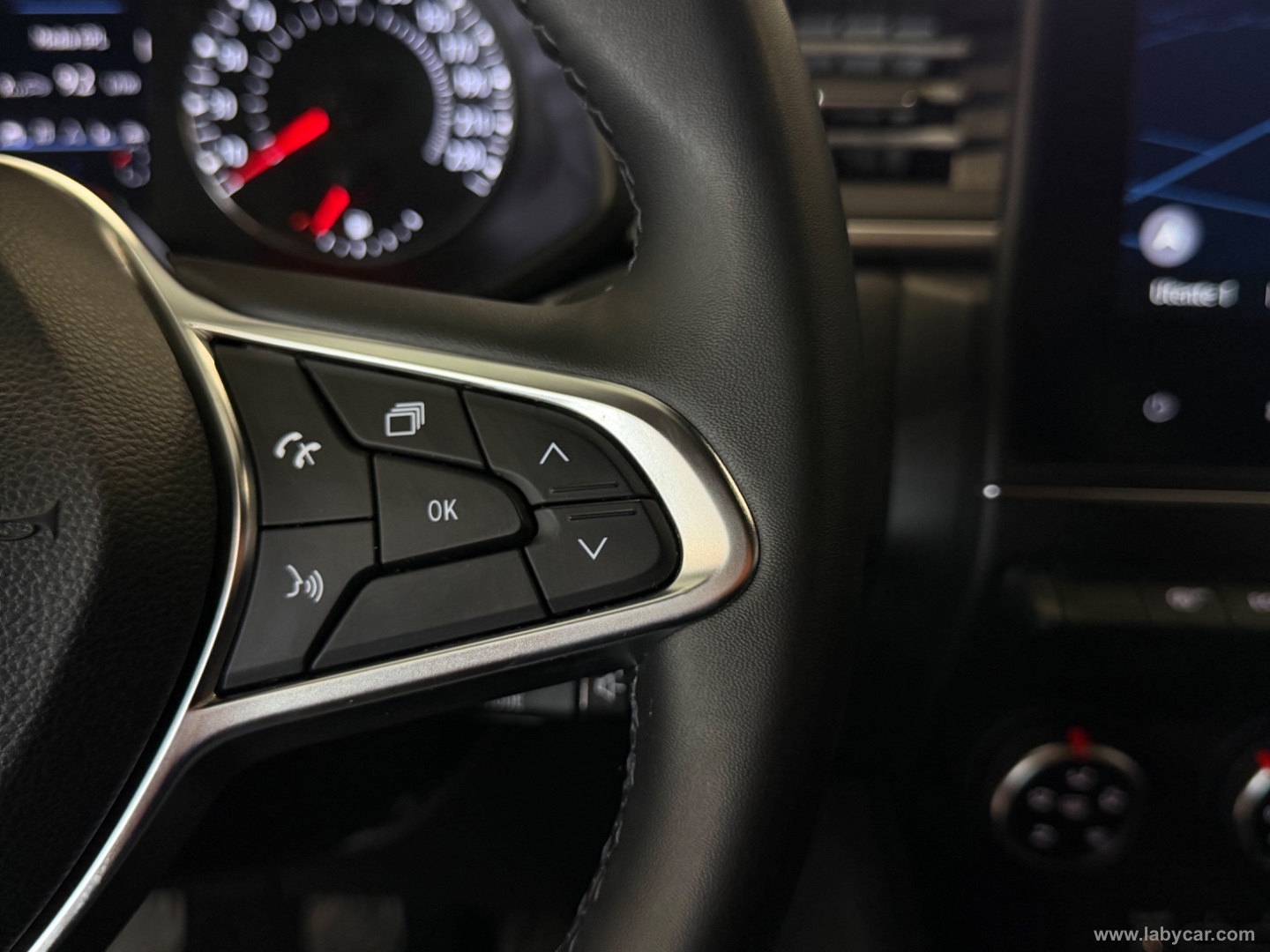 Captur TCe 12V 100 CV GPL FAP Business - immagine 15