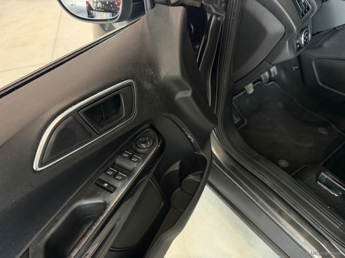 B-Max 1.5 TDCi 75 CV Sport 2 - immagine 15