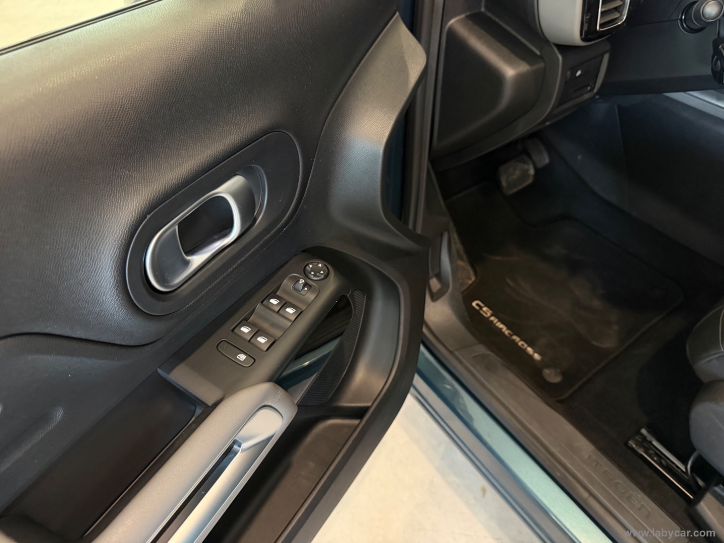 C5 Aircross BlueHDi 130 S&S EAT8 Busines - immagine 15