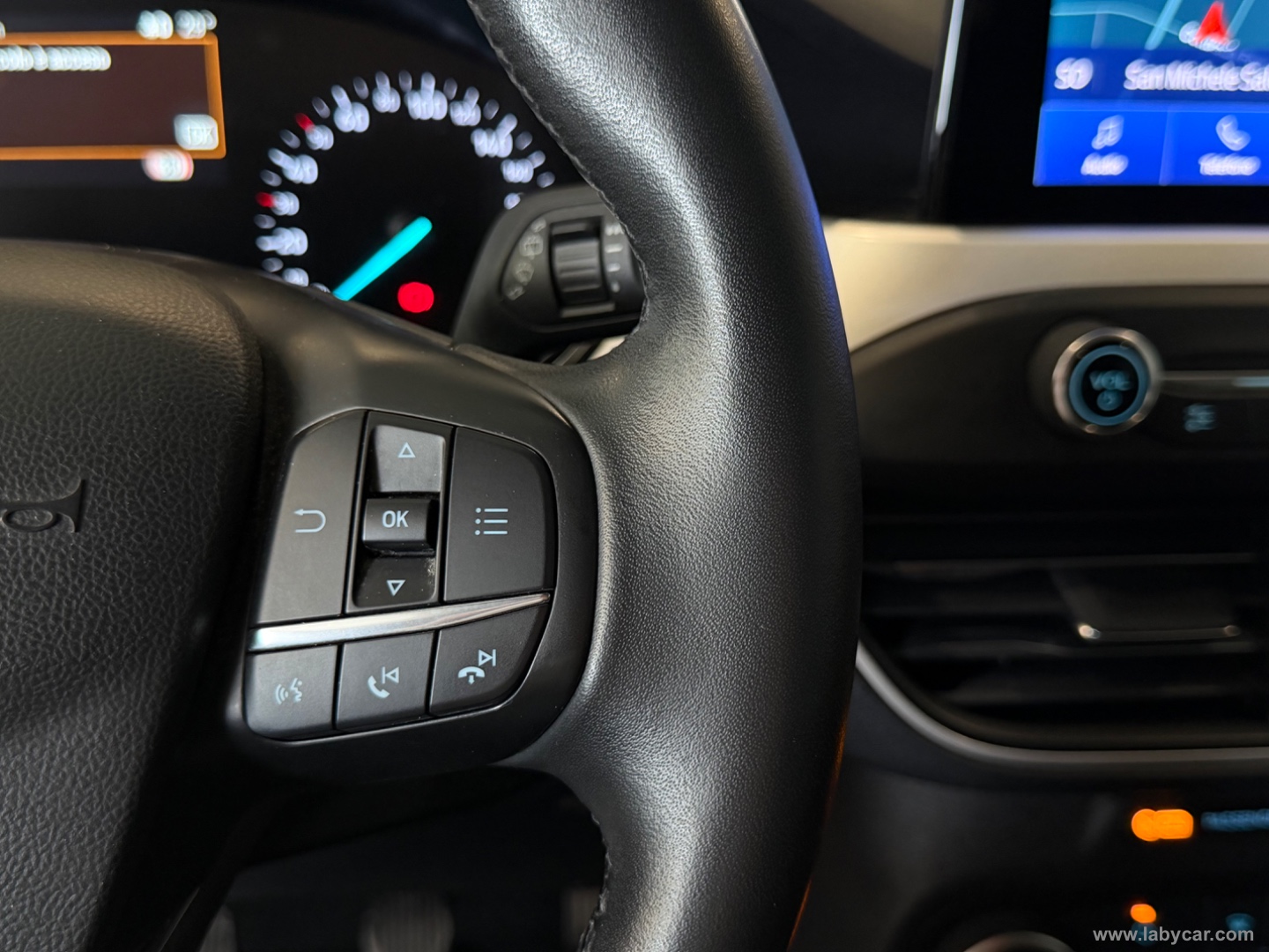 Focus 1.5 EcoBlue 120CV SW Business - immagine 15