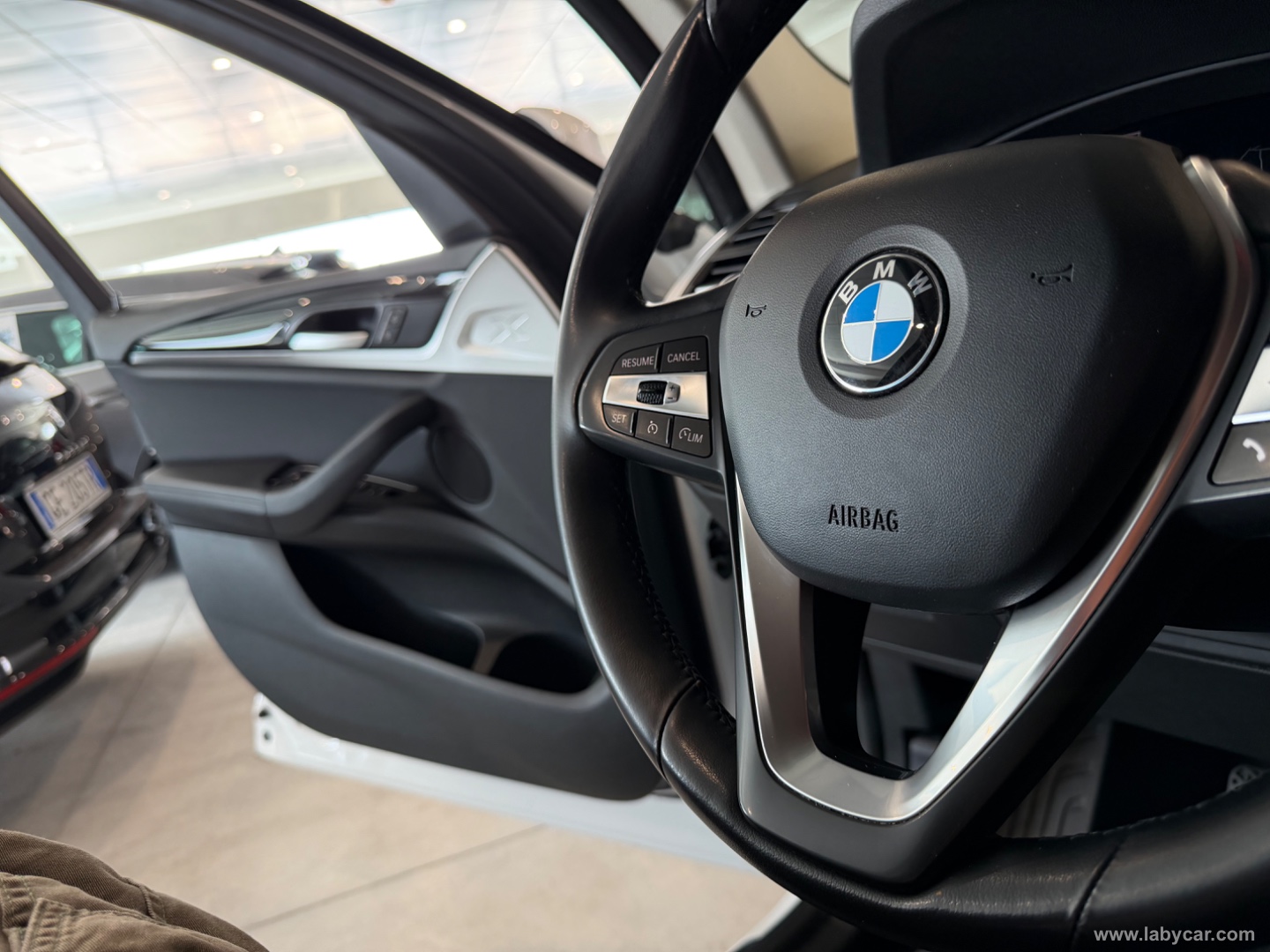 X3 xDrive20d 48V - immagine 15