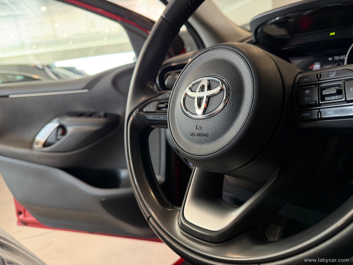 Yaris 1.5 Hybrid 5p. Trend - immagine 15