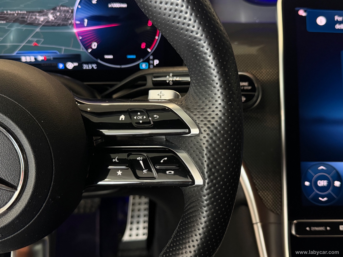 GLC 220 d 4Matic AMG Line Advanced - immagine 15