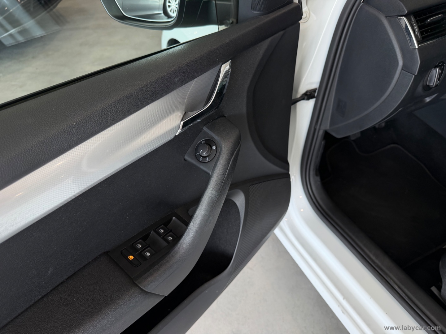 Octavia 1.6 TDI CR 110 CV Wagon Ambition - immagine 15