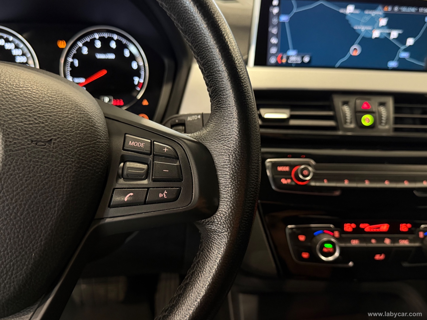 X1 xDrive25e Business Advantage - immagine 15